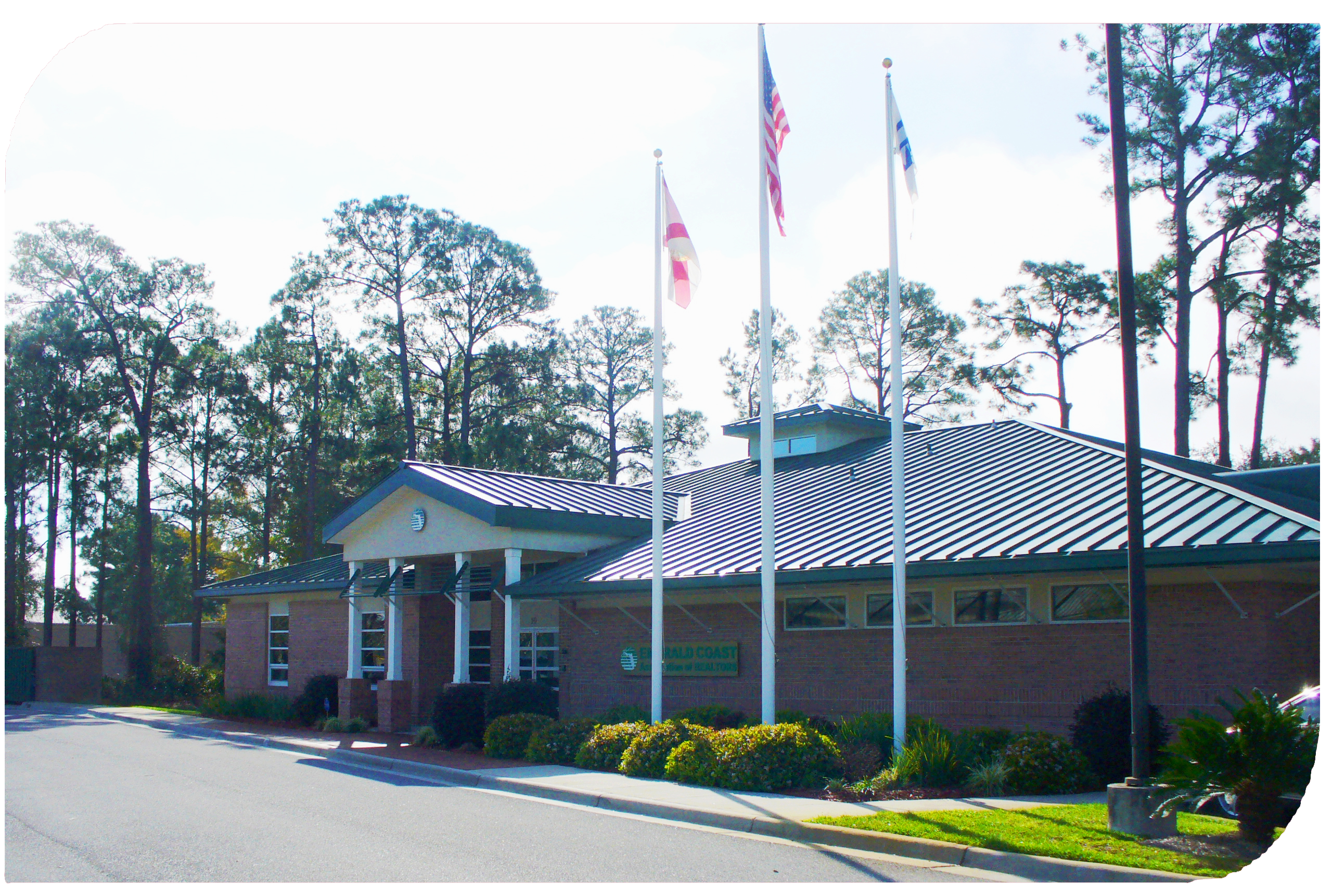 <b>Emerald Coast Association of REALTORS®</B>